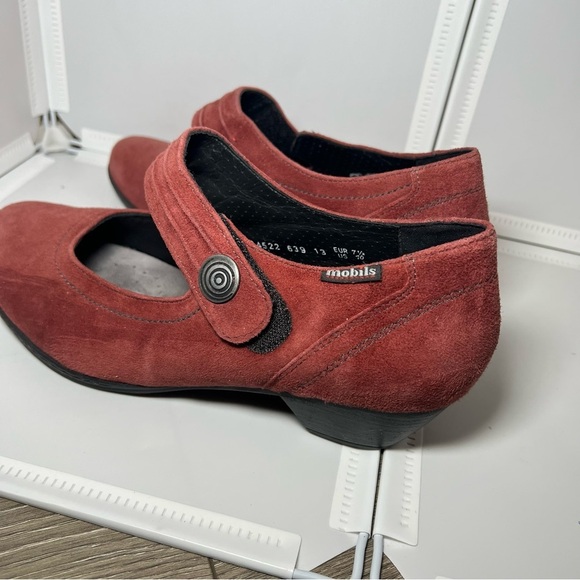 MEPHISTO Mary Jane Pumps Heels Sz 10 Red Suede Leather Comfort - Picture 6 of 13